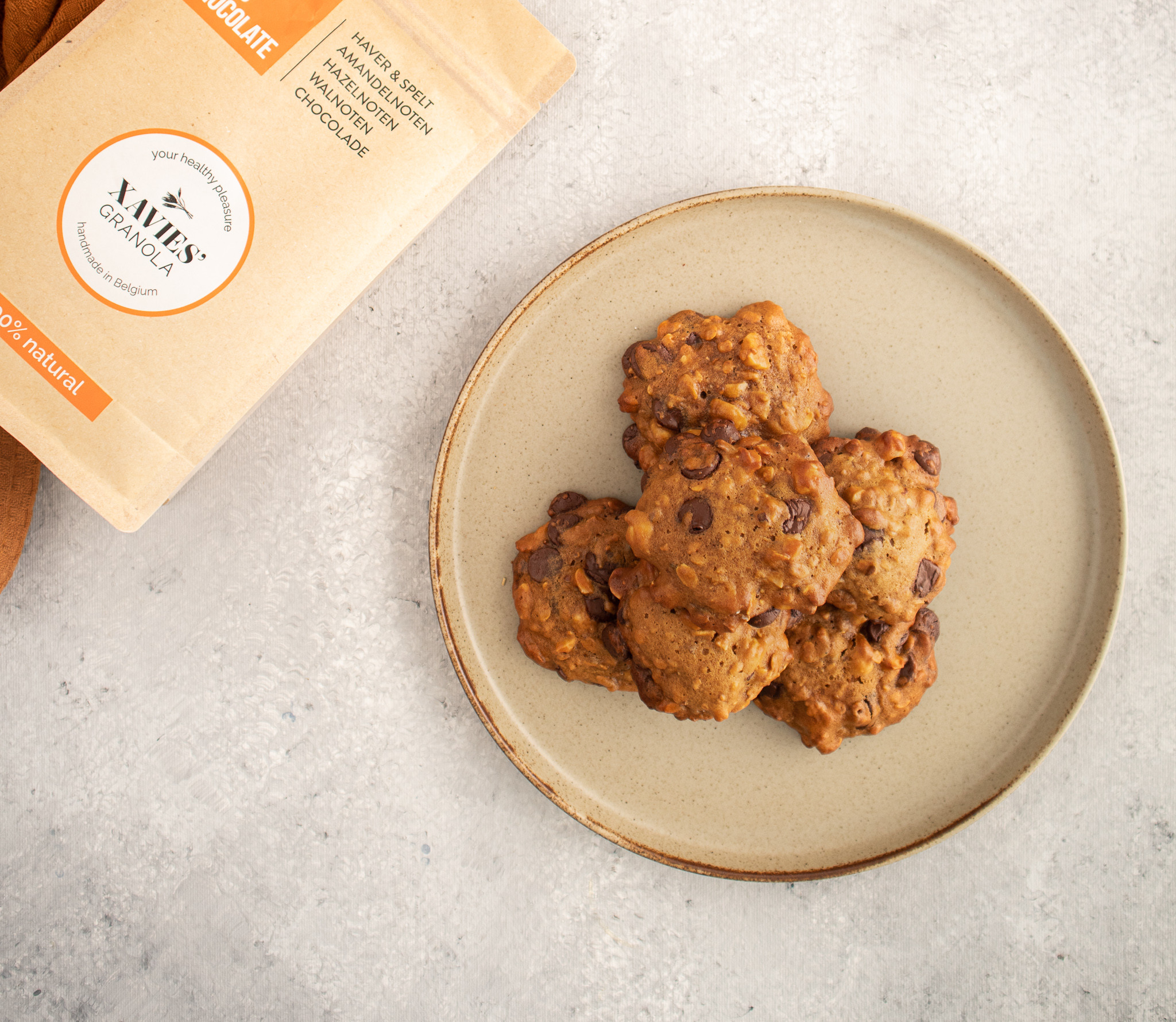 XAVIES' Granola Chocolate Chip Cookies - XAVIES’