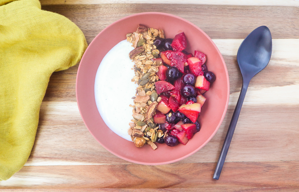 Hot breakfast with XAVIES' Pure Toasted Granola and vanilla yogurt - XAVIES’