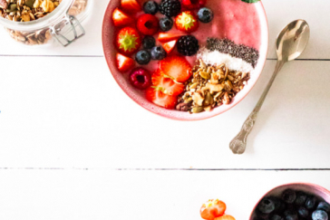 Breakfast with a smoothie bowl